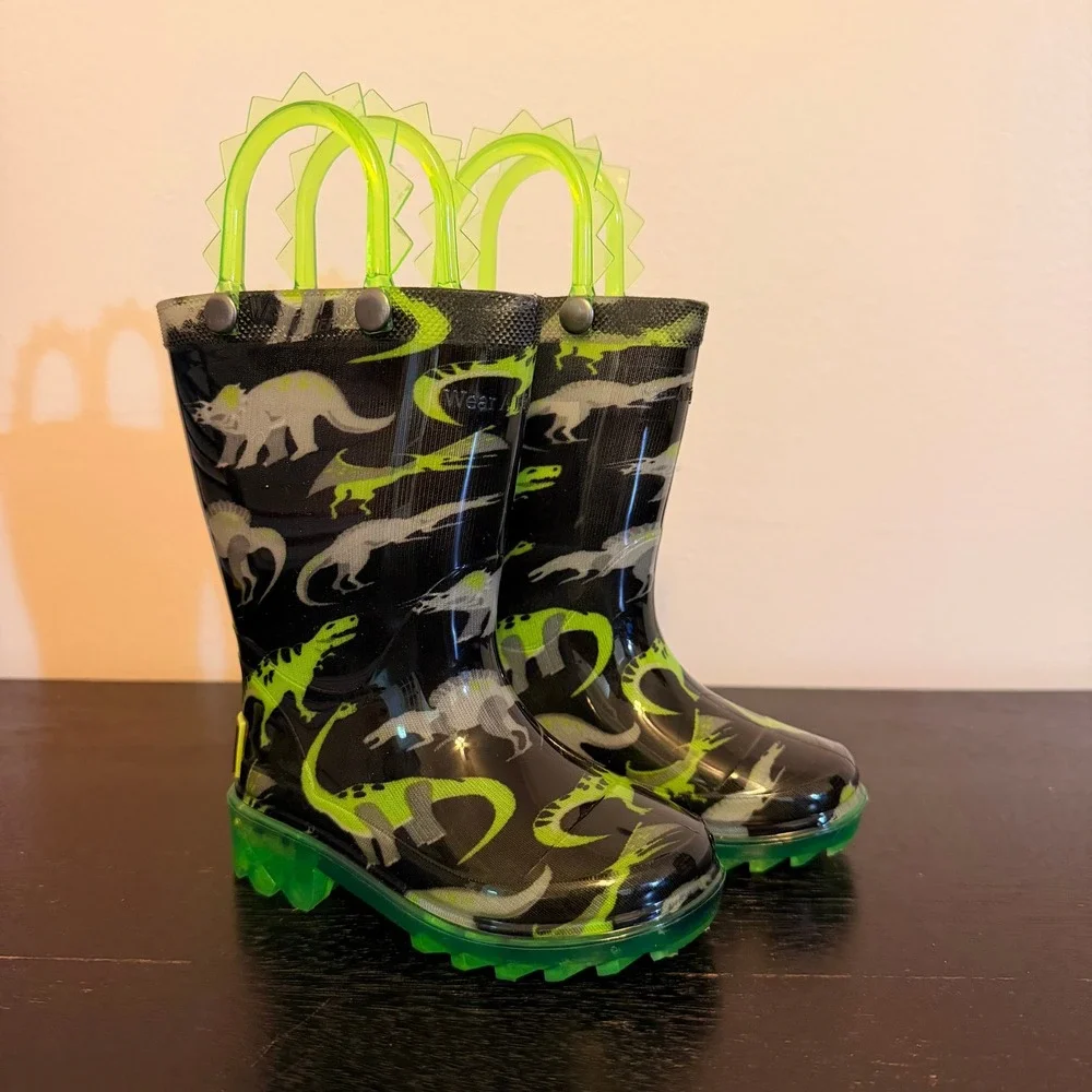 Western Chief Wade Dino Lighted Rain Boots Black Neon Green Toddler Size 5
